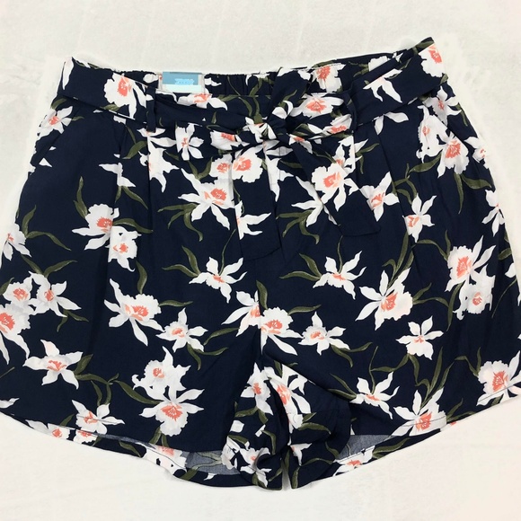 NWT Old Navy High Rise Shorts - Picture 2 of 3